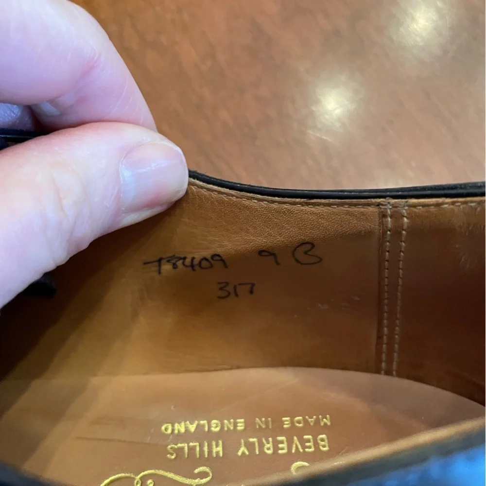 Carroll and Company Beverly Hills Black Leather wingtips 9 narrow - Picture 9 of 10